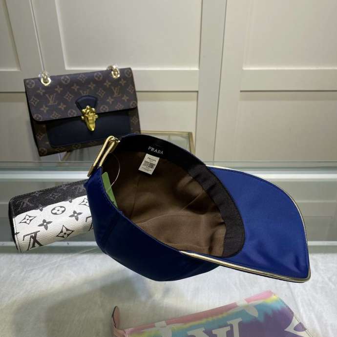 Picture of Prada Cap _SKUPradaCap203932
